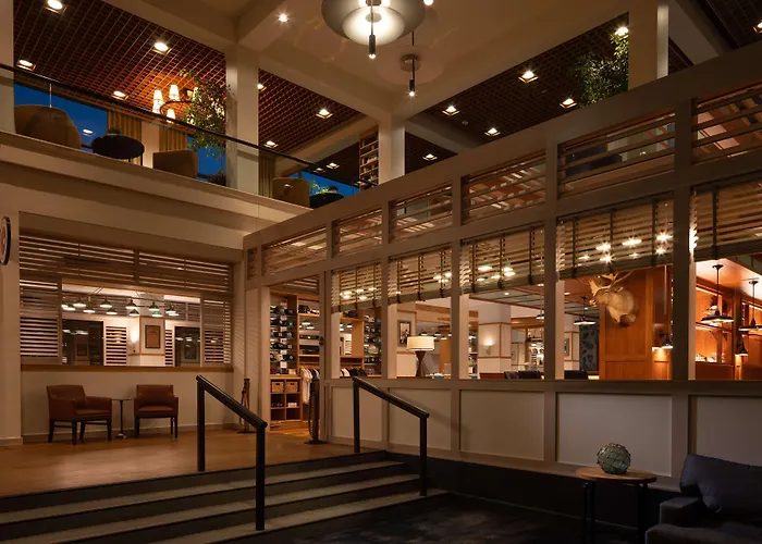 Hotel Champlain Burlington, Curio Collection By Hilton