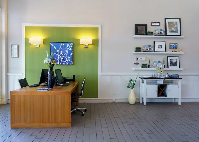 Iris Hotel Cape Cod