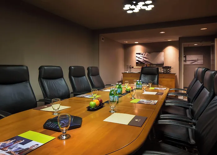 Doubletree By Hilton Newark-Fremont