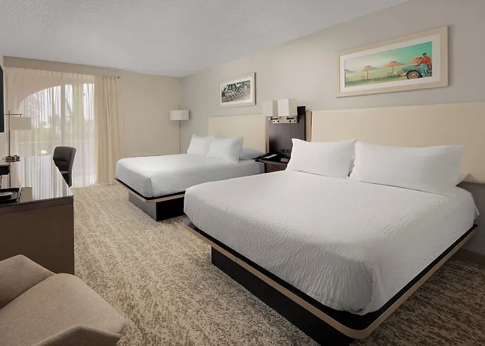 Fairfield Inn And Suites By Marriott Palm Beach