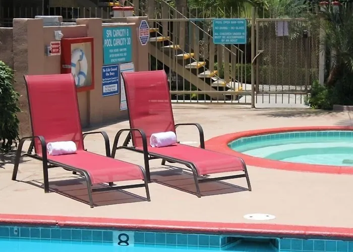 California Suites Hotel