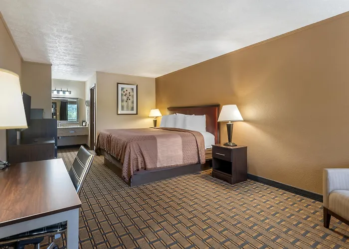 Surestay Hotel By Best Western Summersville