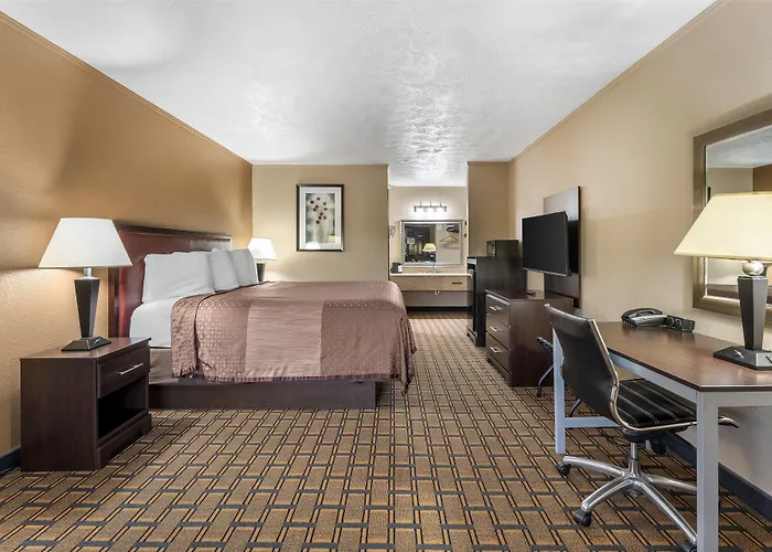 Surestay Hotel By Best Western Summersville
