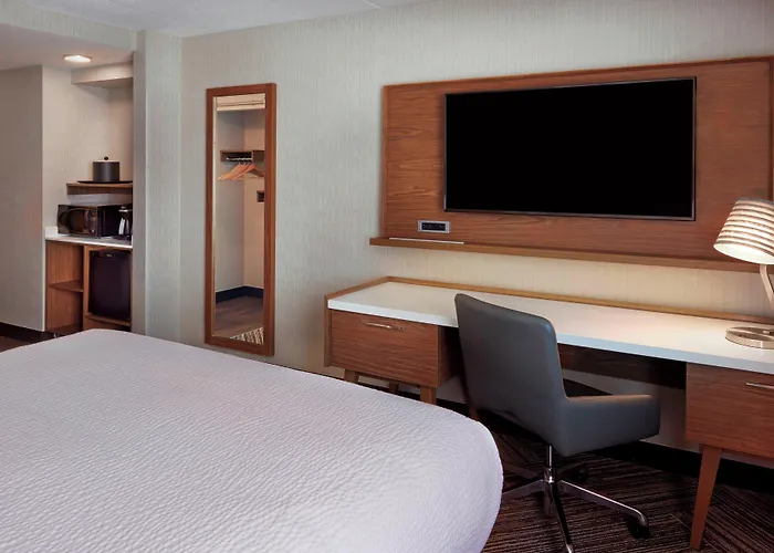 Four Points By Sheraton Hamilton - Stoney Creek