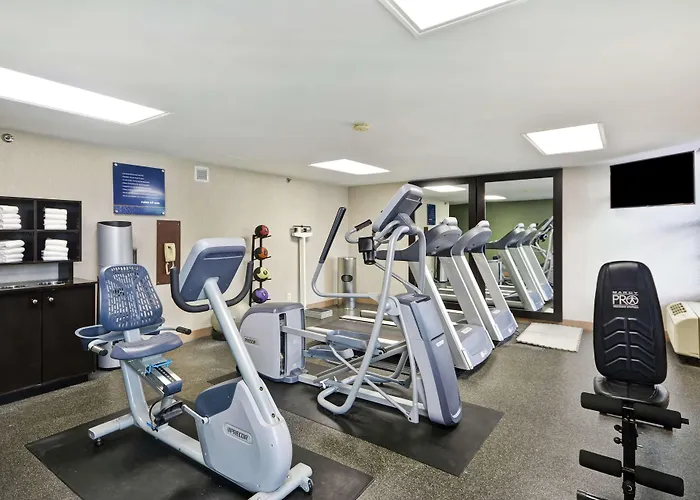 Hampton Inn Detroit Madison Heights South Troy