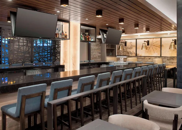 Delta Hotels By Marriott Seattle Everett