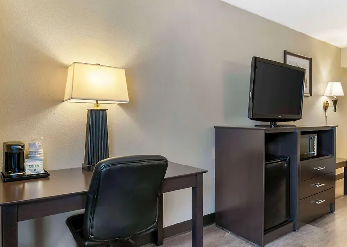 Best Western Greenfield Inn