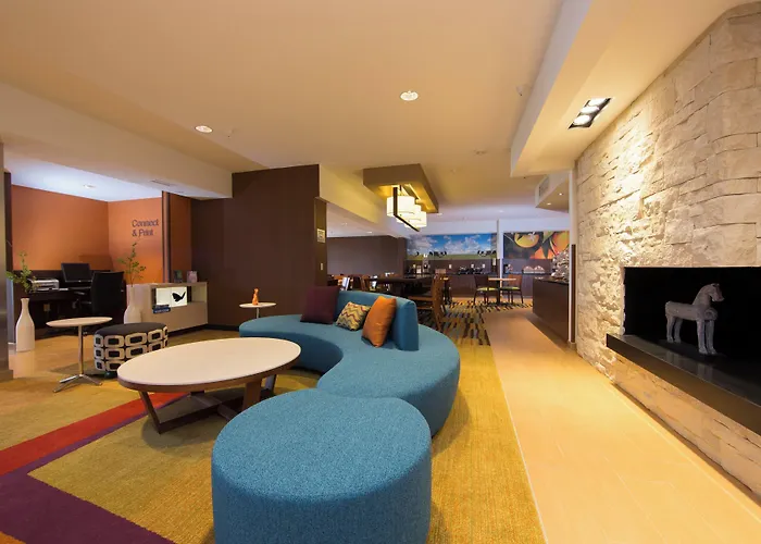 Fairfield Inn & Suites Burlington