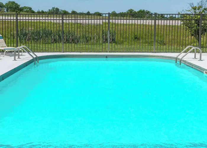 Ramada By Wyndham Columbia