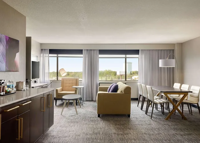 Doubletree By Hilton St. Paul, Mn