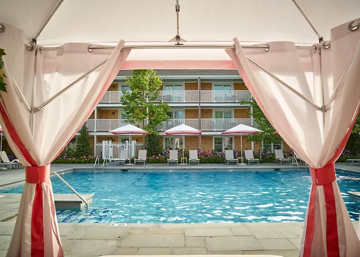 Harbor View Hotel