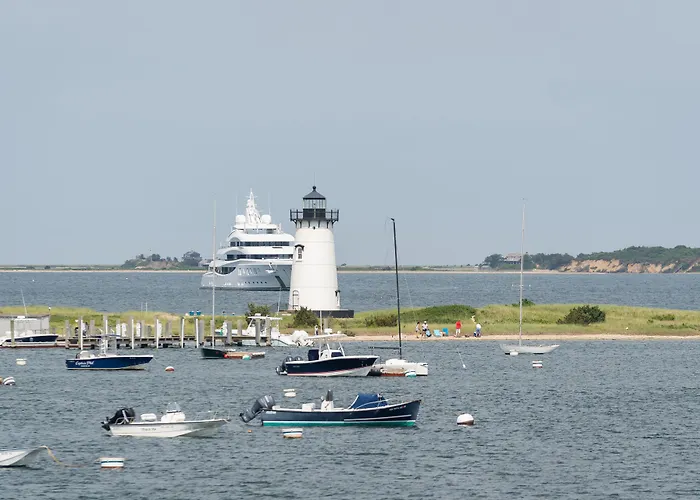 Harbor View Hotel