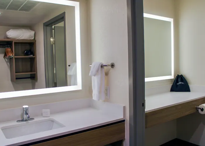 The Cairn Hotel, An Ascend Collection Hotel