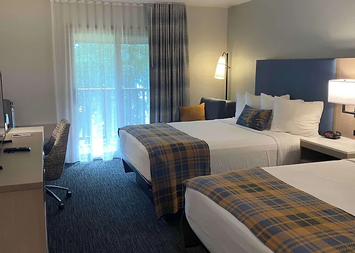 Best Western Lake Lucille Inn