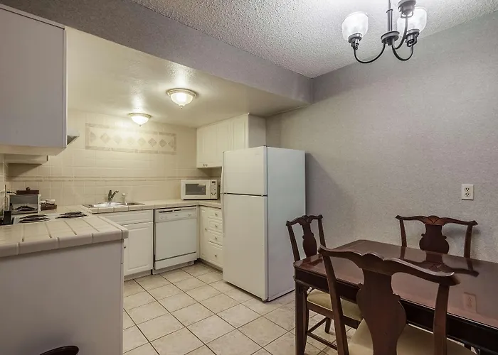 Surestay Hotel By Best Western Seatac Airport North