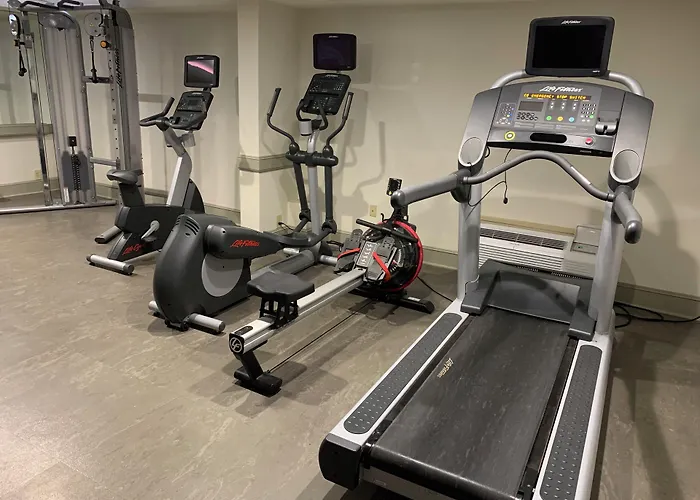 Holiday Inn Express Atlanta Airport - North By Ihg