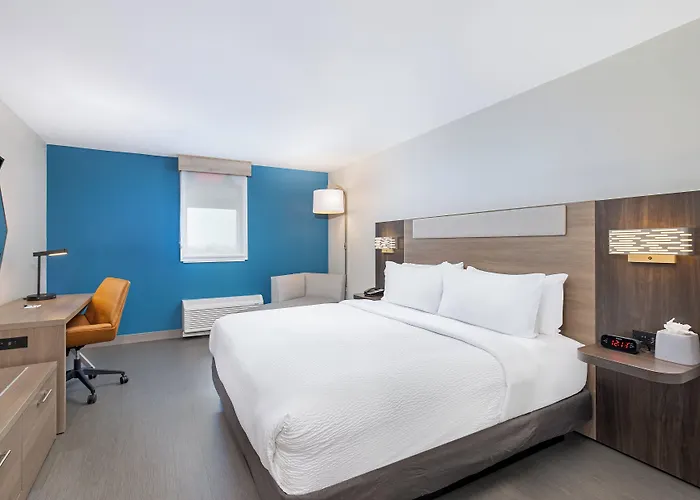 Holiday Inn Express Atlanta Airport - North By Ihg