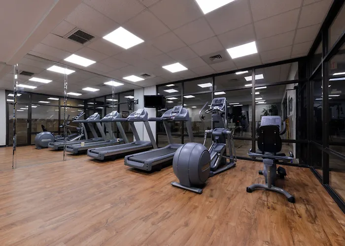 Holiday Inn Hotel And Suites Beaumont-Plaza I-10 & Walden By Ihg