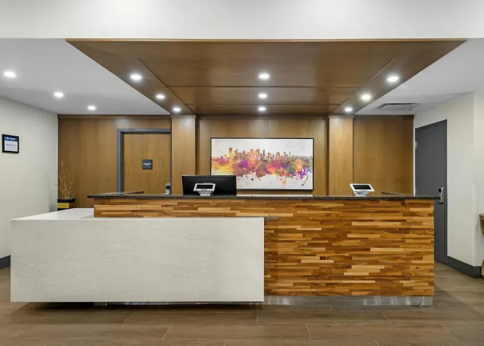 Best Western Plus Suites Downtown Calgary