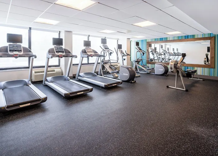 Holiday Inn Express & Suites Ft. Washington - Philadelphia By Ihg