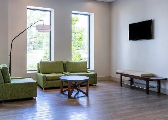 Holiday Inn Express & Suites Ft. Washington - Philadelphia By Ihg