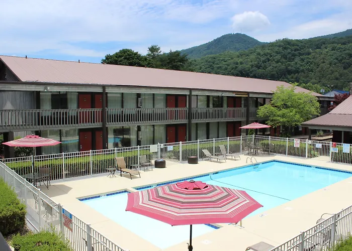 Great Smokies Inn - Cherokee