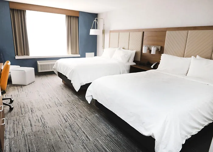 Holiday Inn Express Detroit-Birmingham By Ihg