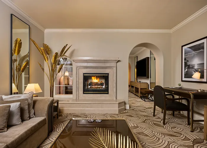 Montecito Inn