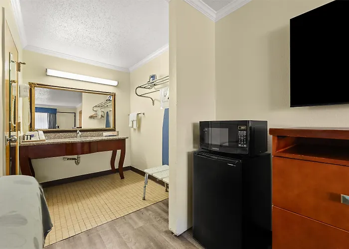 America'S Best Value Inn And Suites