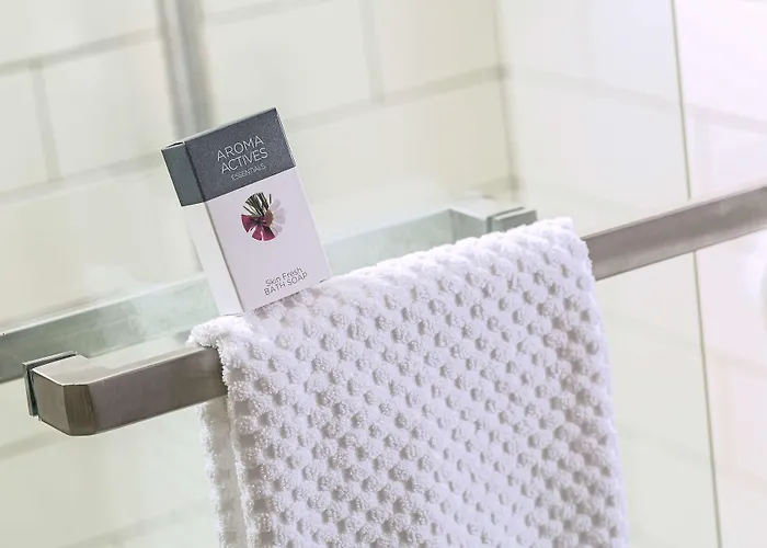 Doubletree By Hilton Boston-Rockland