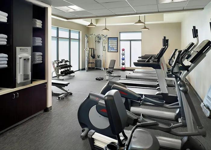 Courtyard By Marriott Macon