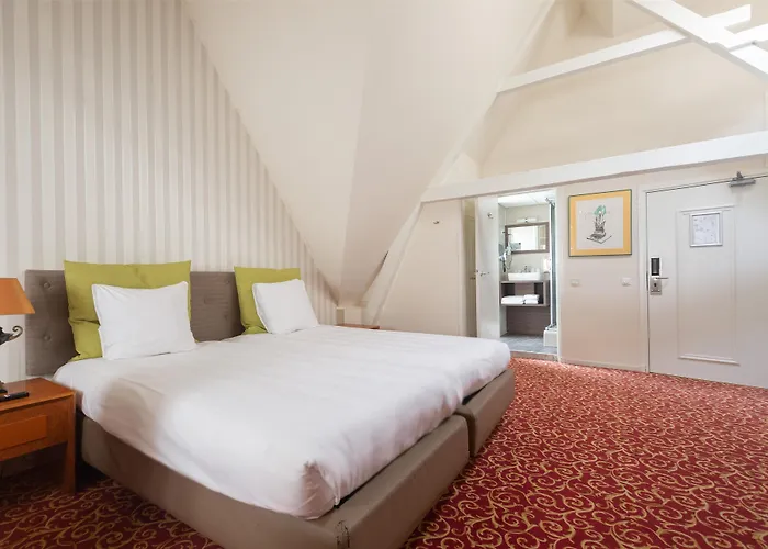 Grand Museum Hotel, BW Signature Collection