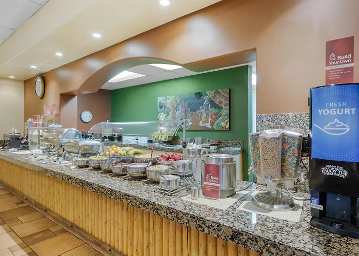 Best Western Plus Arroyo Roble Hotel & Creekside Villas