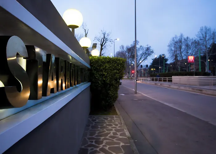 Starhotels Tourist