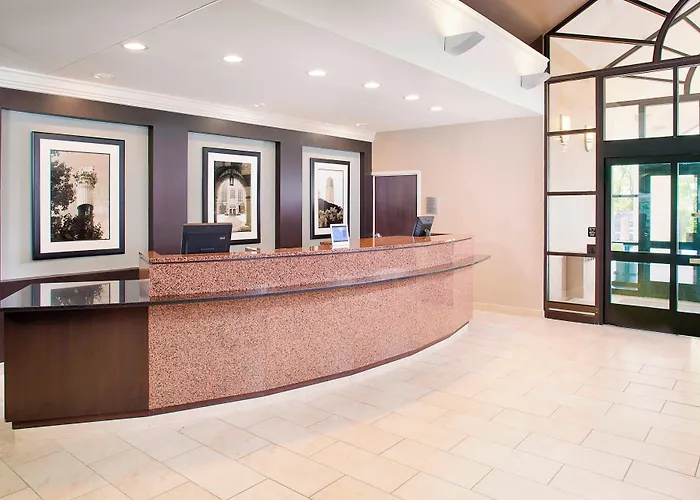 Courtyard By Marriott Ann Arbor