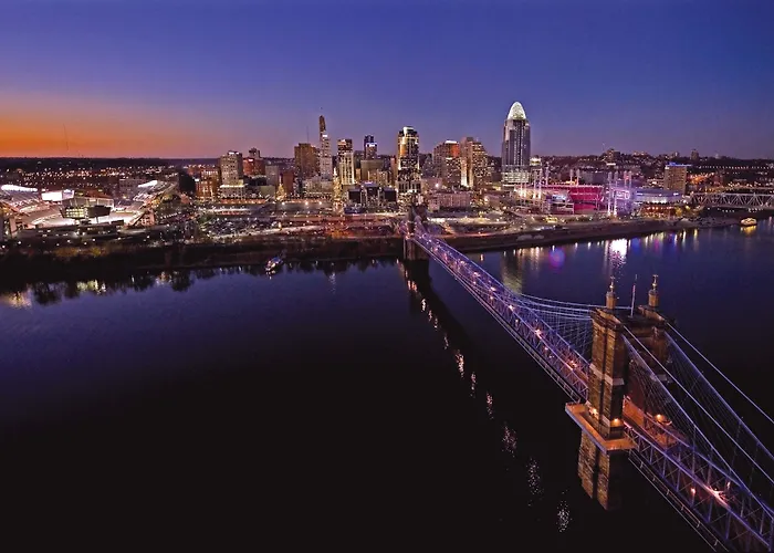 Hilton Cincinnati Netherland Plaza