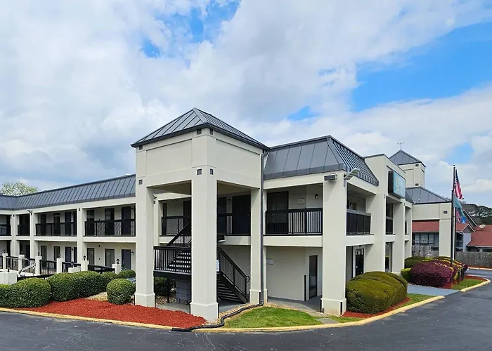 Quality Inn Near Six Flags Douglasville