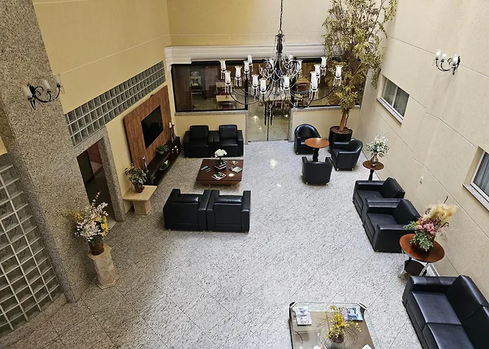 Barbur Center Hotel