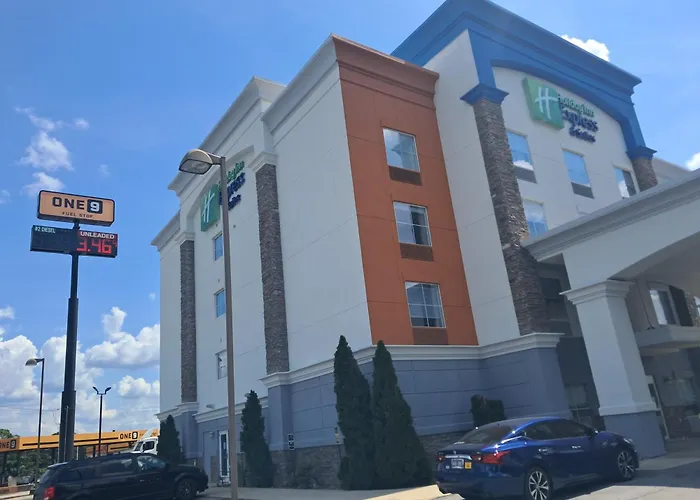 Holiday Inn Express & Suites Cookeville By Ihg