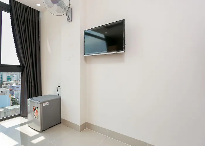 Marine Hotel & Apartment
