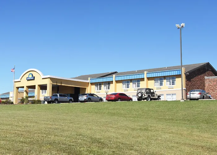 Days Inn By Wyndham Madisonville