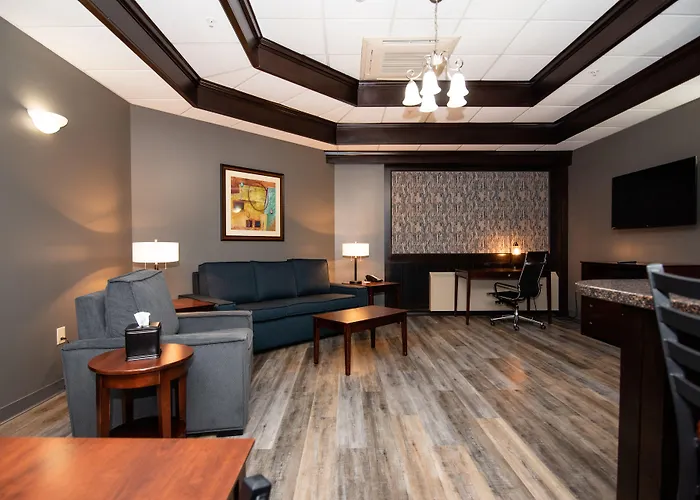 Best Western Plus Plattsburgh
