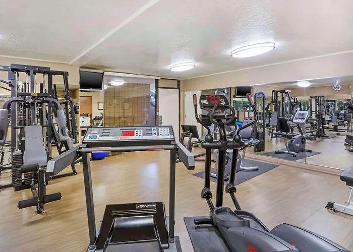 Best Western Plus Weston Inn