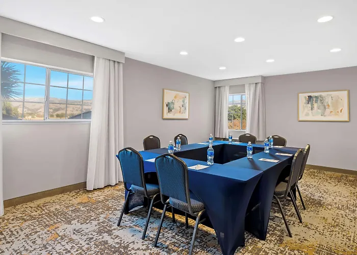 Hampton Inn Morgan Hill