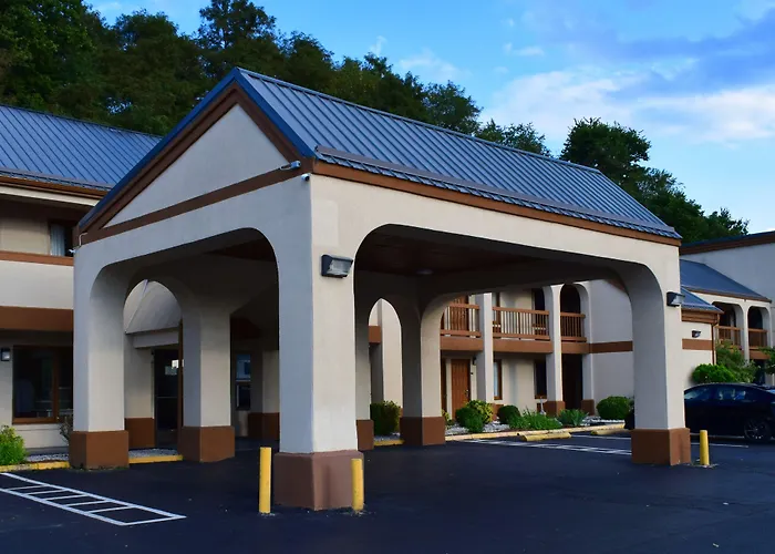 Super 8 By Wyndham Fort Chiswell Wytheville Area