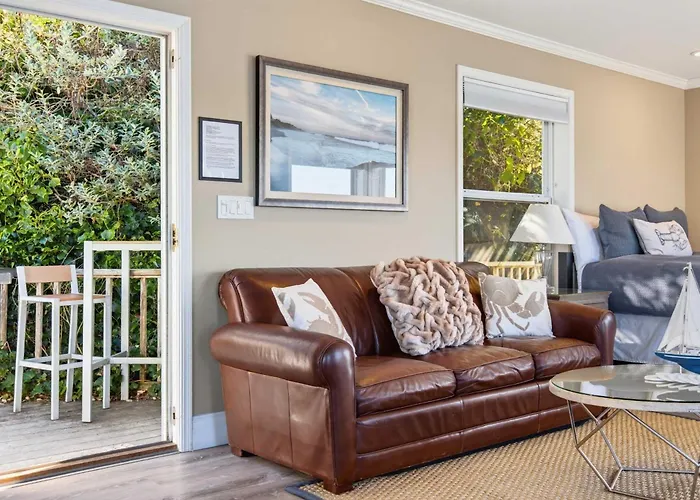 Bayside Cottage