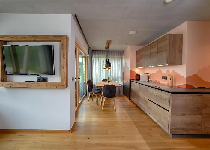 Plattnerhof Viums - Quiet Family Farm Apartments Near Brixen