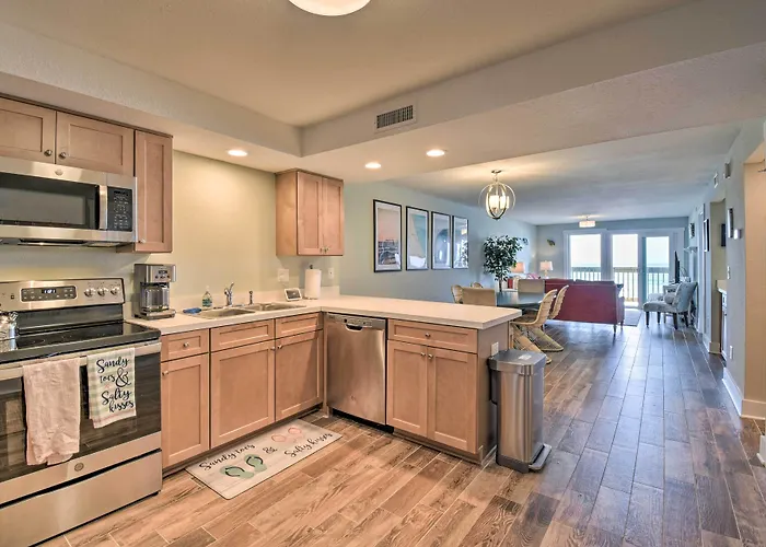 Beachfront Nags Head Condo W/ Private Balcony!