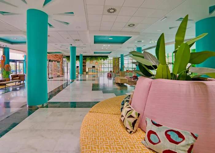 Holiday World Riwo Affiliated by Meliá