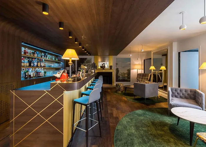 Aigle Noir Hotel Fontainebleau - Mgallery Collection
